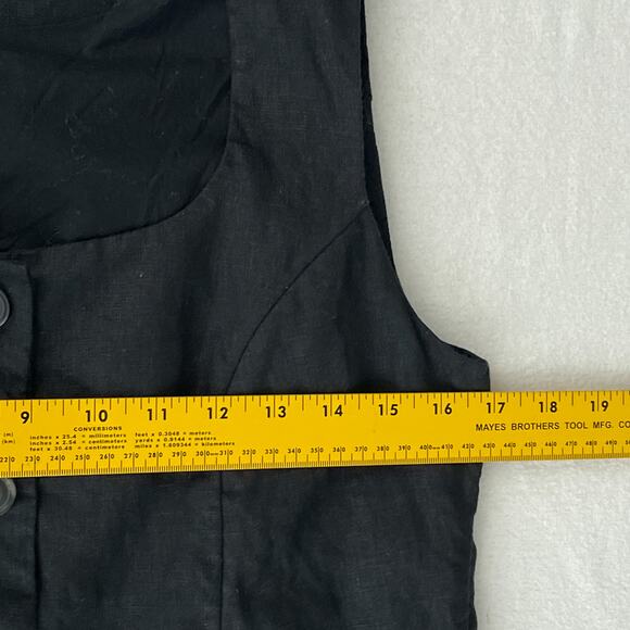 Abercrombie & Fitch Gray Button-Up Vest - Picture 9 of 10